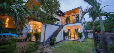 SÂN VƯỜN 004